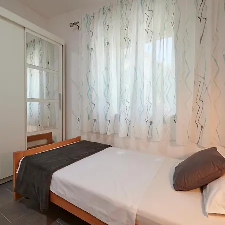 Lovor Vila Trogir