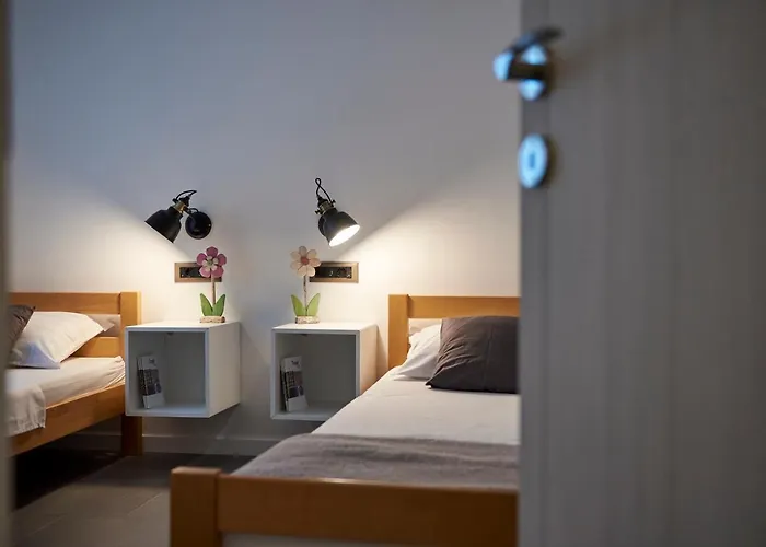 Lovor Вилла Трогир