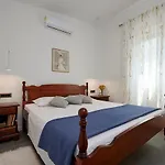 Villa Lovor *