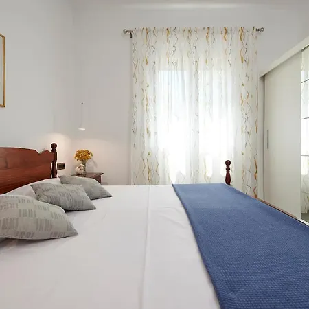 Lovor Villa Trogir